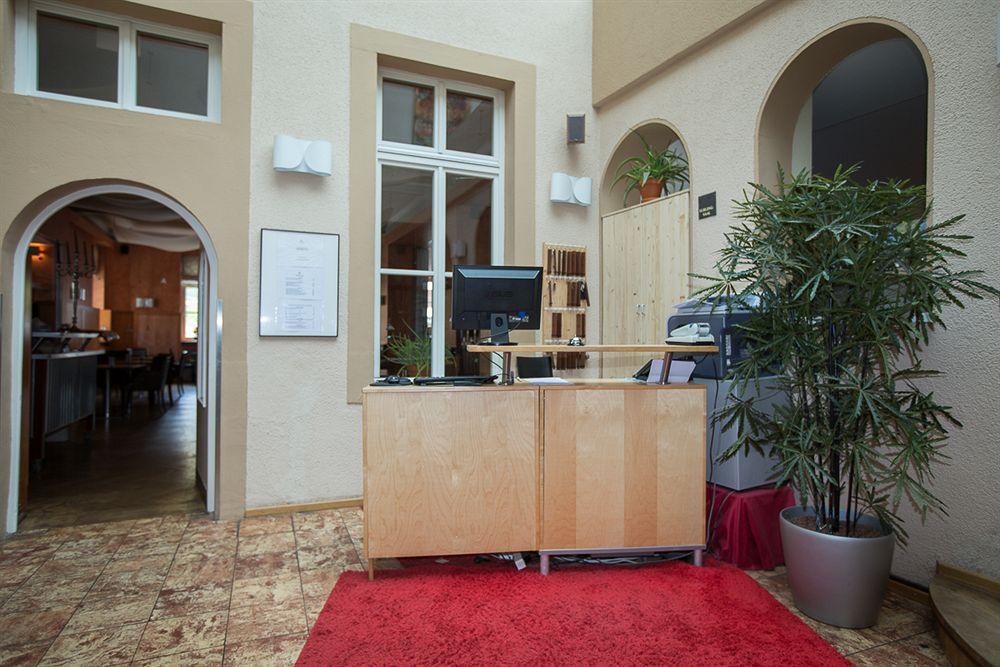 Sleep & Go! Self Service Rooms With Community Kitchen Ніттел Екстер'єр фото